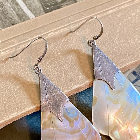SOLD-Vintage Stylized Fan Leaf shaped Abalone Shell & Sterling Drop Earrings - Picture 8 of 15